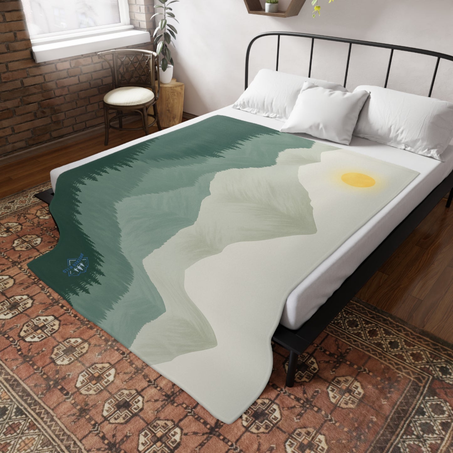 Sunscape Mountains - Washable Plush Fleece Blanket. ⭐⭐⭐⭐⭐