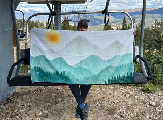 Sunscape Mountain Beach Towel ⭐⭐⭐⭐⭐