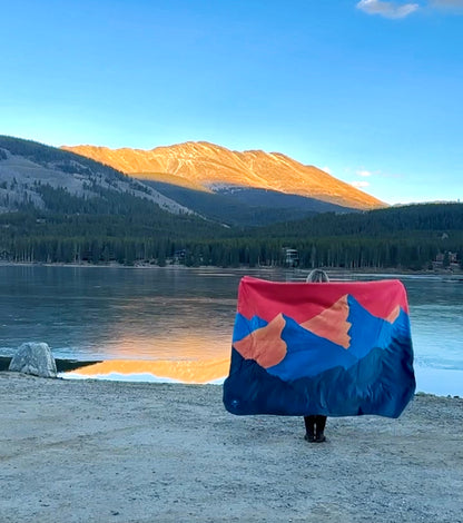 Alpenglow WILD WRAP - Sherpa Fleece Blanket ⭐⭐⭐⭐⭐